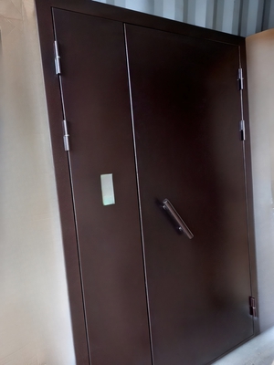 Фото дверей с порошковым покрытием